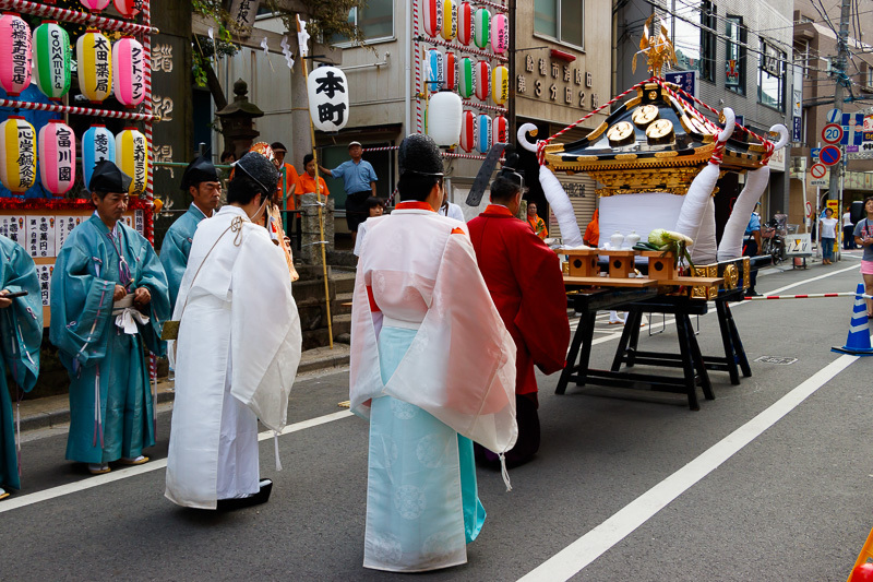 御仮屋着輿の儀