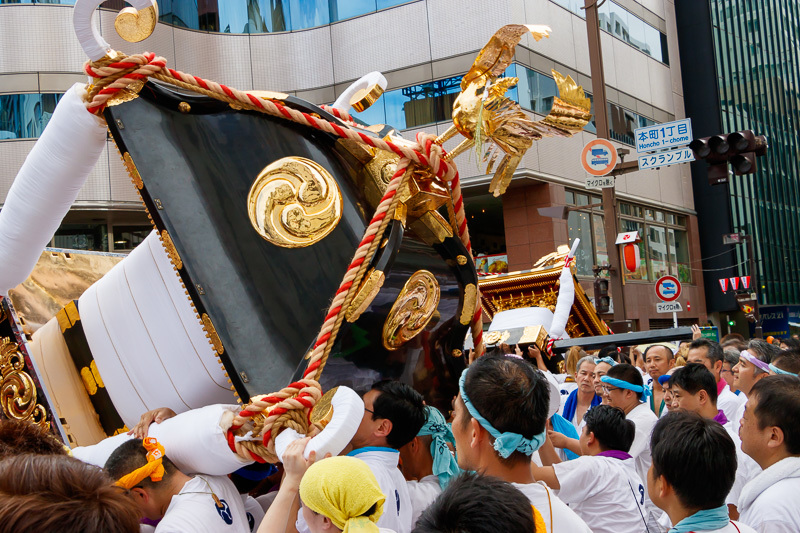 市民まつり湊町神輿