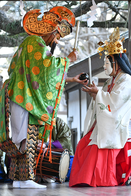 高根神明社の神楽