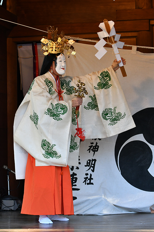 高根神明社の神楽